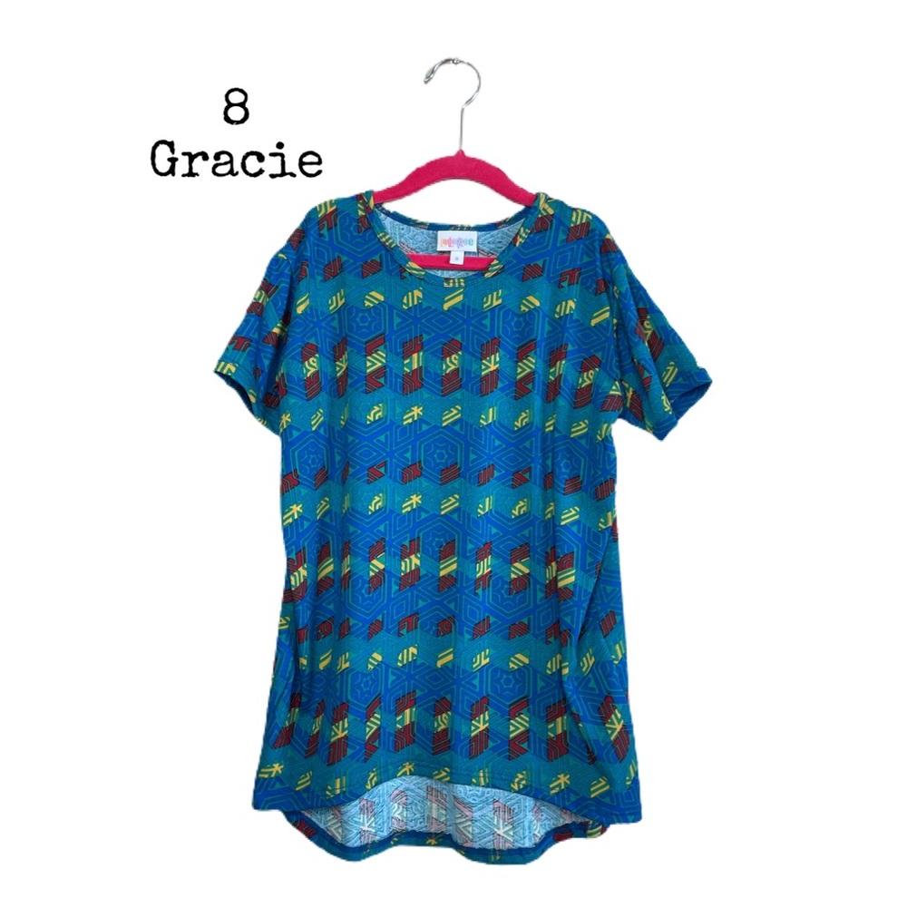 NWT LuLaRoe Size 8 Gracie tee